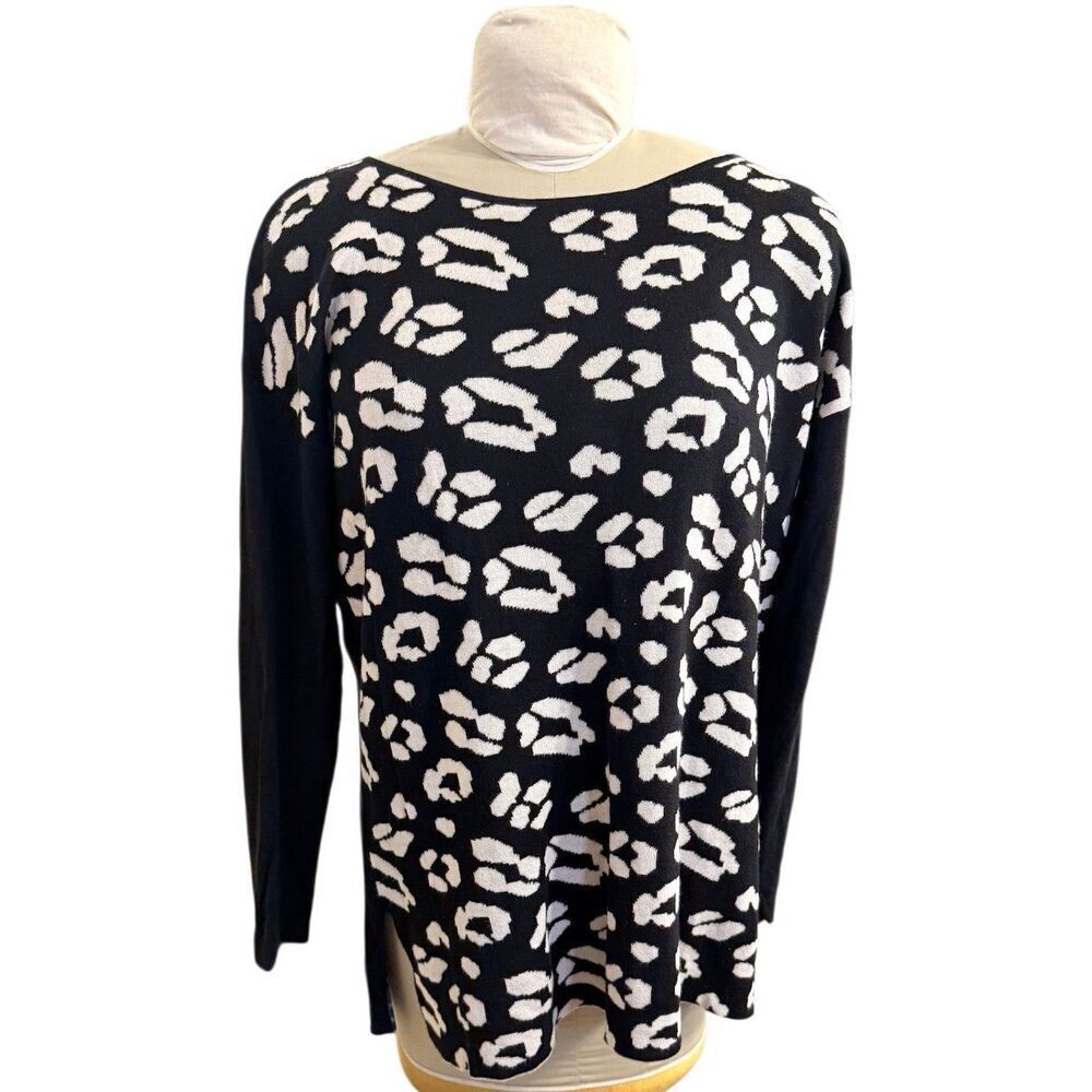 August Silk Black White Abstract Print Long Sleeve Tunic Sweater Medium